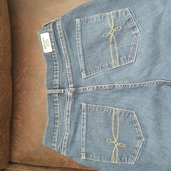 #O - Levi's Women Denizen Curvy Boot Cut Jeans In Deep Blue 26W 27.5L - Picture 7 of 11